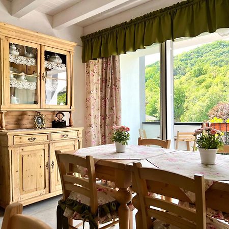 La Finestra Sul Giardino - B&B Cavedine Bagian luar foto
