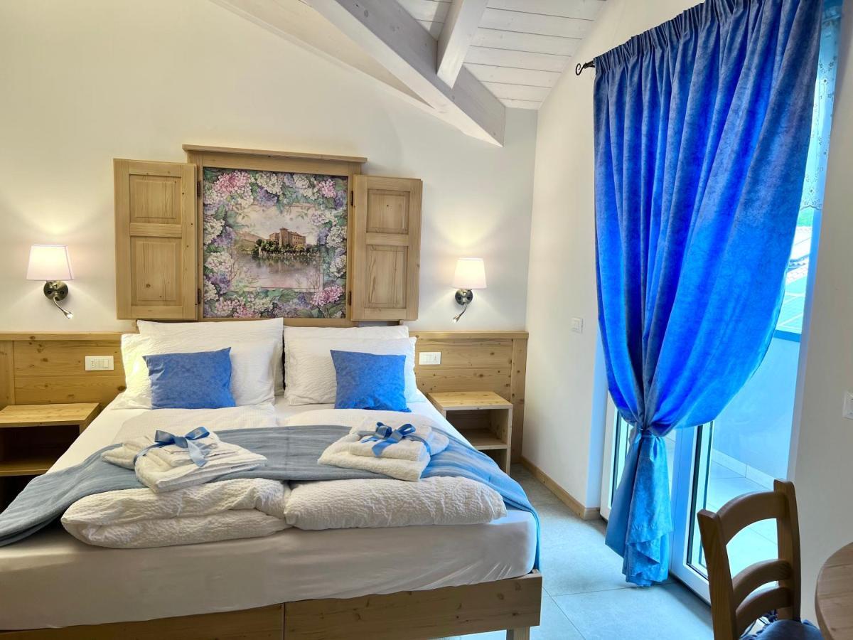 La Finestra Sul Giardino - B&B Cavedine Bagian luar foto